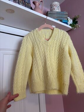 Hand Knit / Cozy Yellow Cable Knit Sweater